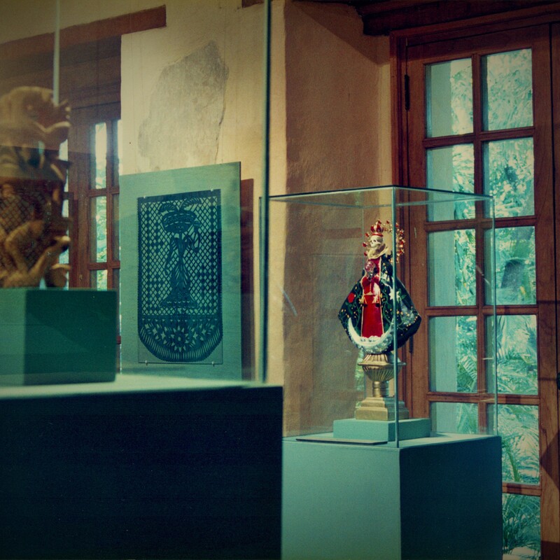 Exhibition "Lo Popular en la Muerte". Cuernavaca, Morelos, 1998.